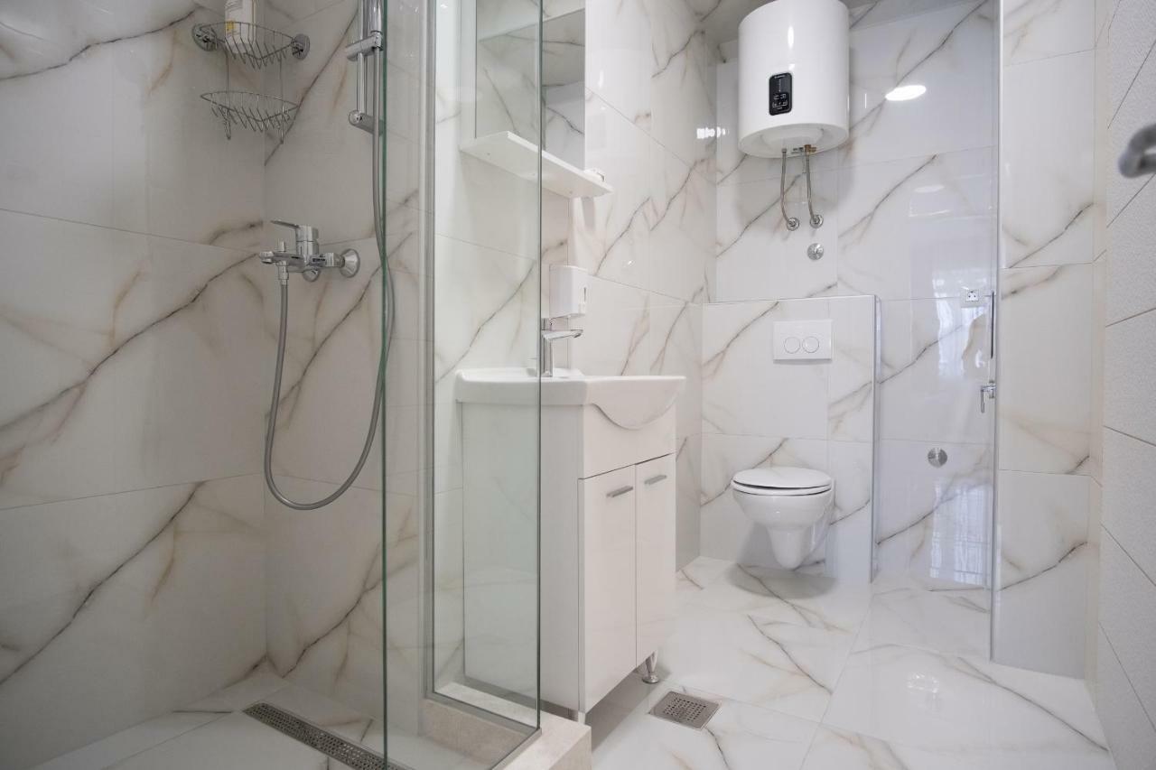Apartmani Vila Kosa Trebinje Buitenkant foto
