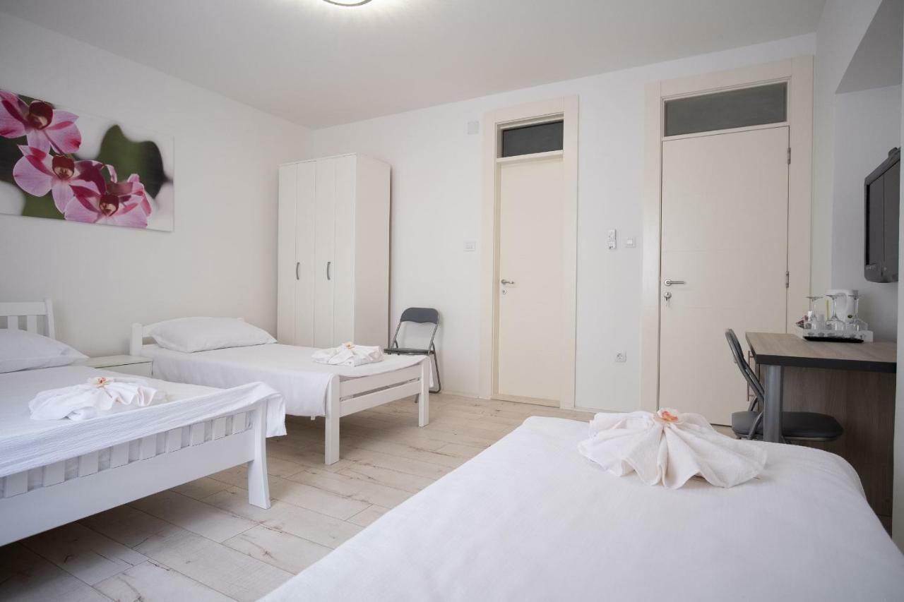 Apartmani Vila Kosa Trebinje Buitenkant foto