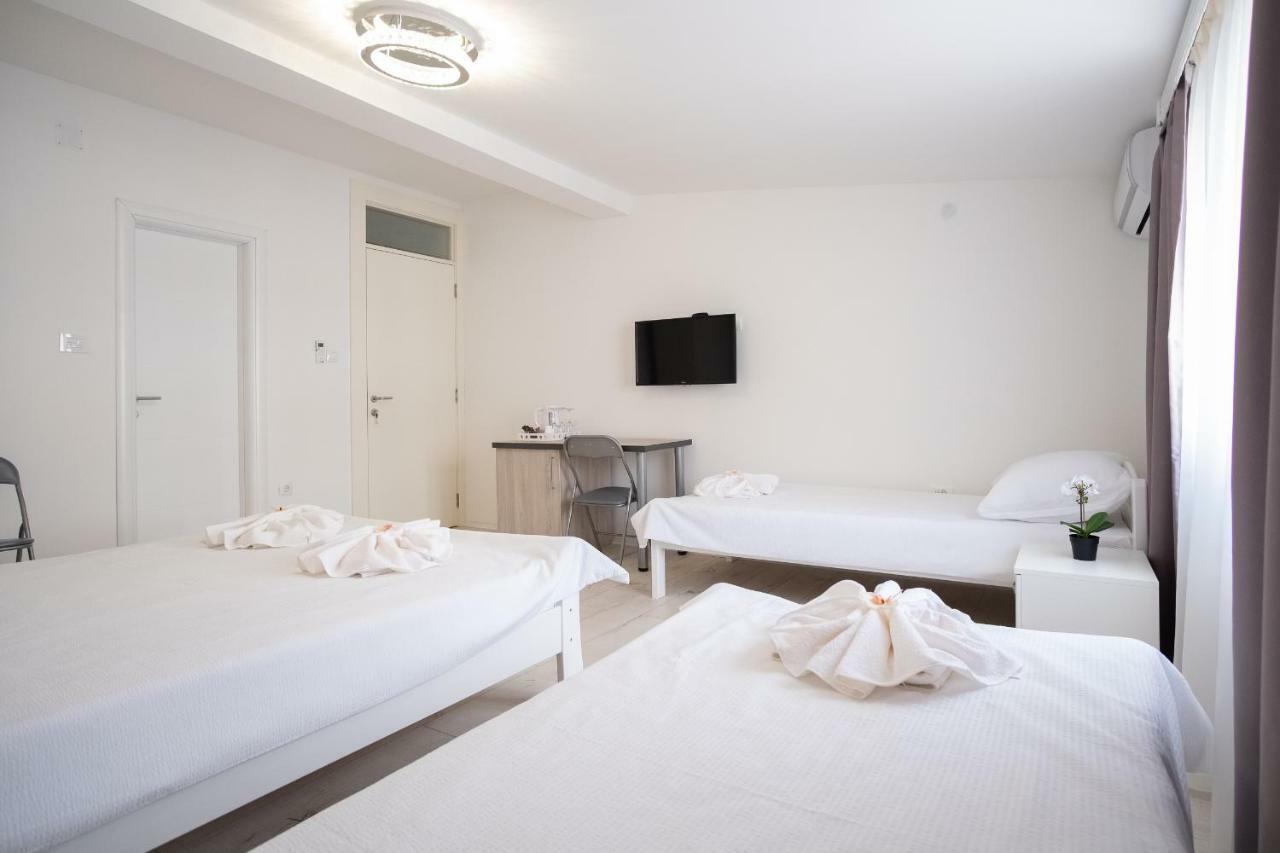 Apartmani Vila Kosa Trebinje Buitenkant foto