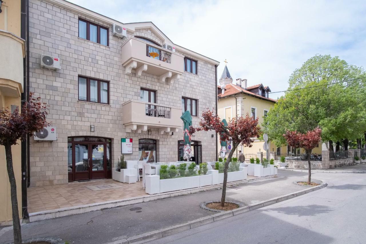 Apartmani Vila Kosa Trebinje Buitenkant foto