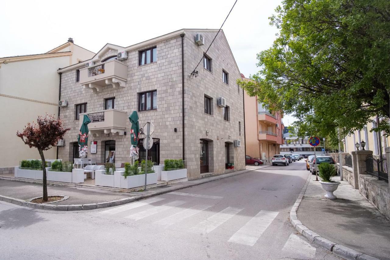 Apartmani Vila Kosa Trebinje Buitenkant foto