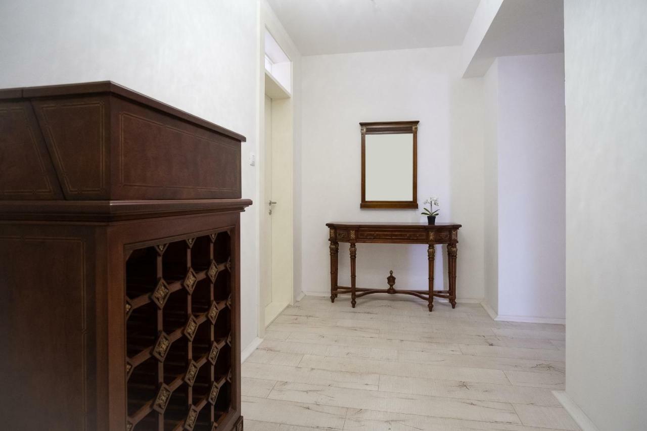 Apartmani Vila Kosa Trebinje Buitenkant foto
