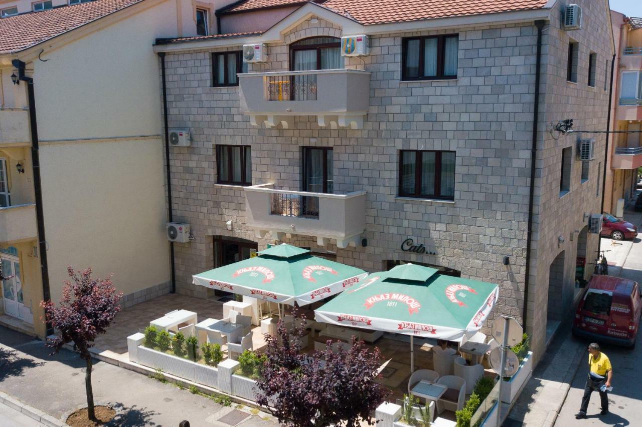 Apartmani Vila Kosa Trebinje Buitenkant foto